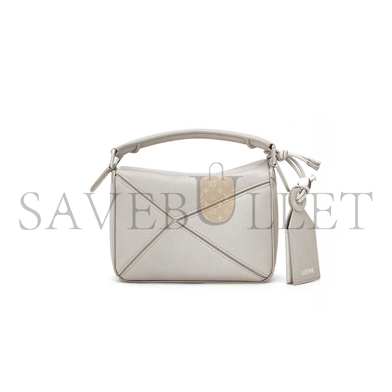LOEWE MINI FEATHERLIGHT PUZZLE BAG IN NAPPA LAMBSKIN A510PLIX04 (17.5*12.5*7.5)